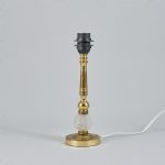 1566 4391 Bordslampfot